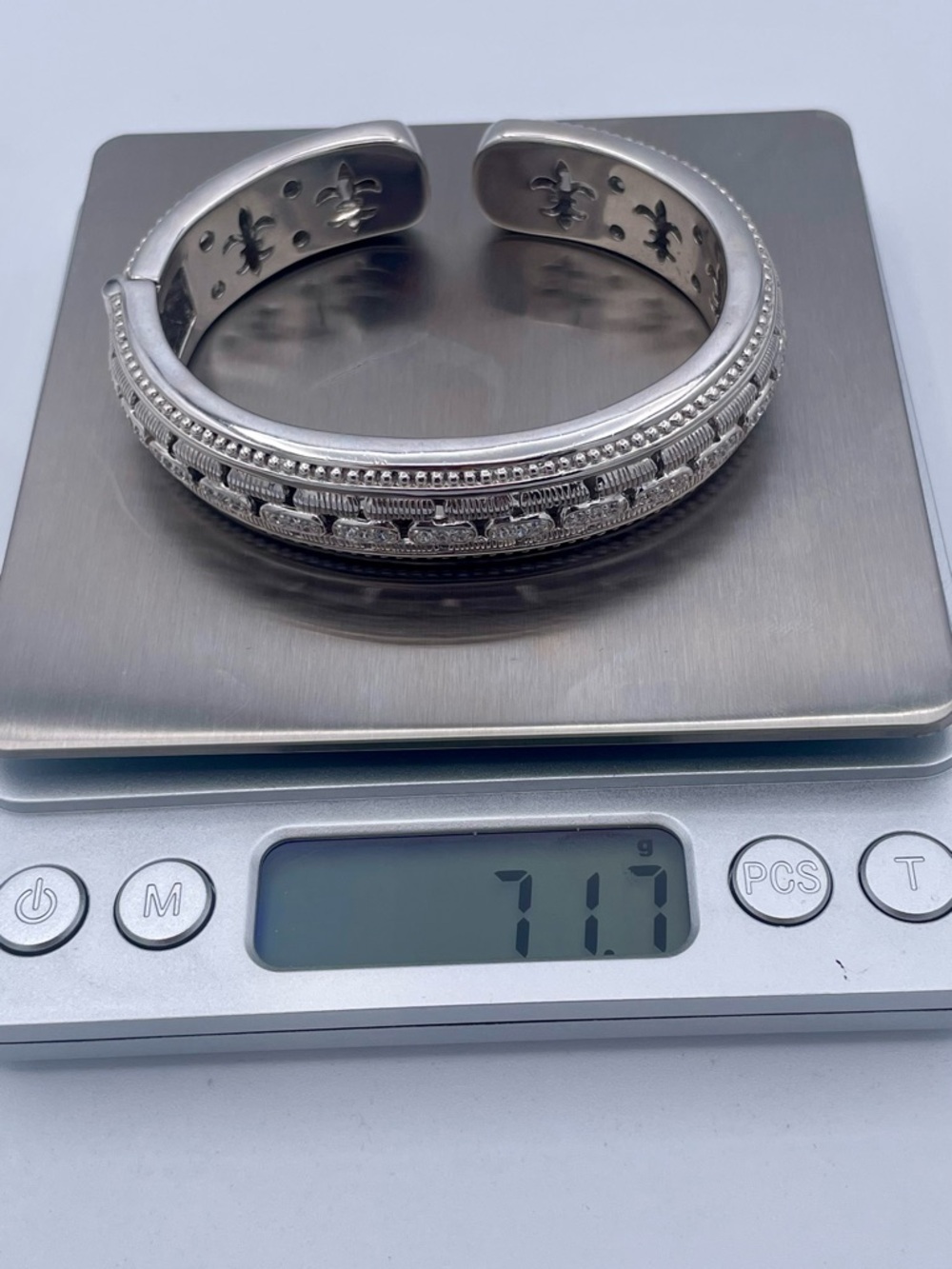 Judith Ripka Sterling Silver 925 CZ Pave Hinged Cuff Bracelet Wide Heavy71.7g - Picture 11 of 13